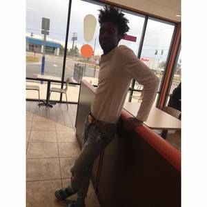 Meet your Posher, Noris